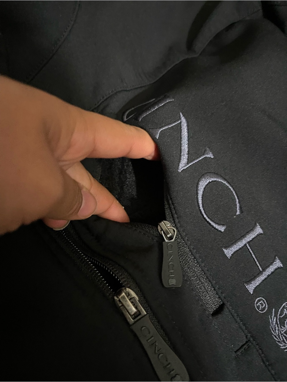 Cinch Black Softshell Performance Jacket - Picture 4 of 12